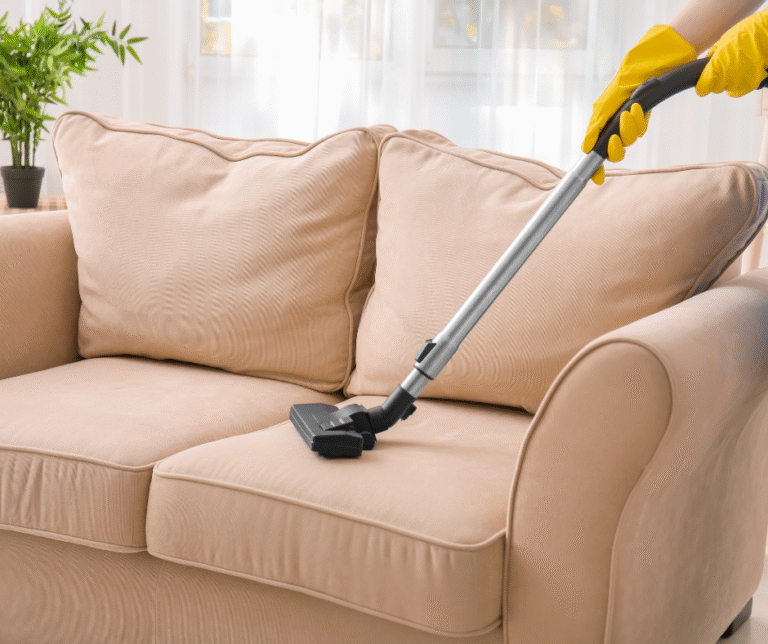 شركة تنظيف مجالس